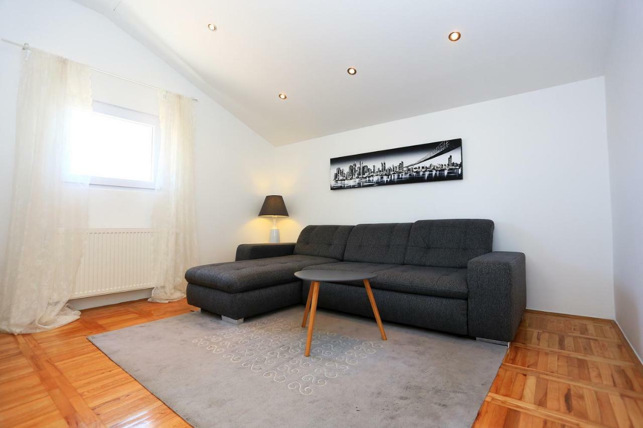 Lotos Apartamento Zadar