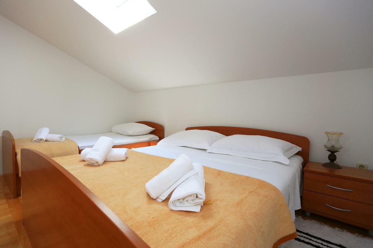 Lotos Apartamento Zadar